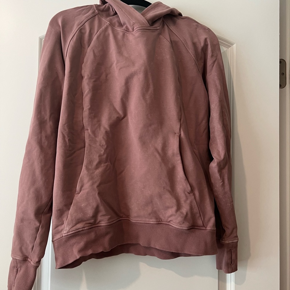 Lululemon sweatshirt. Worn once- super soft!